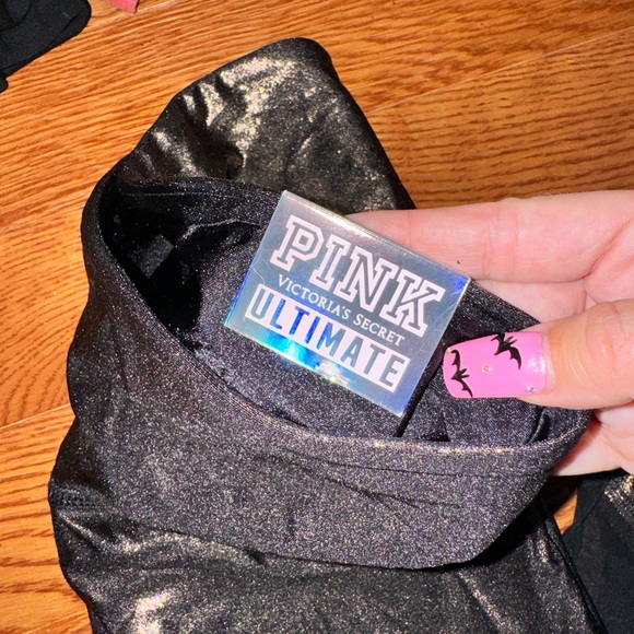 Ultimate Leggings by PINK - Picture 2 of 4